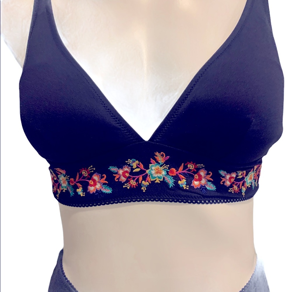 Johnny Was High waisted 2piece bikini. - Picture 5 of 6